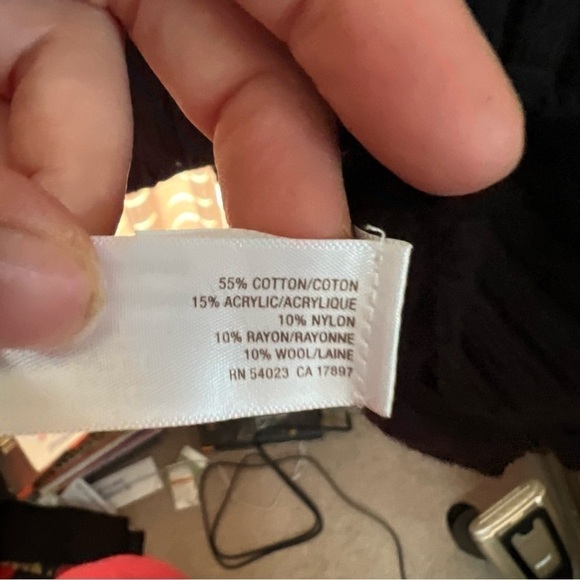 Old Navy Black Crewneck Fitted Sweater Dress Size Medium - Picture 6 of 12